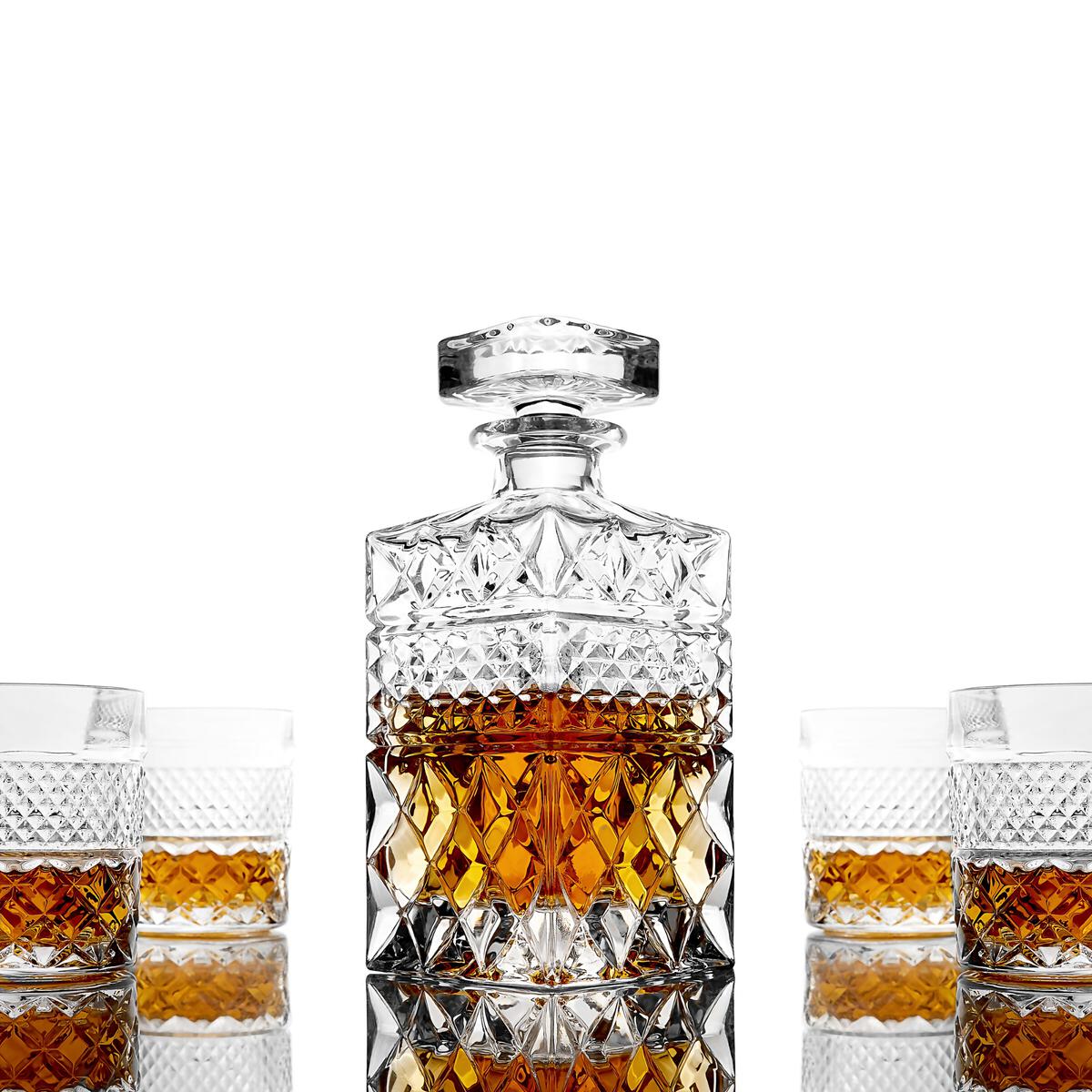 THE WHISKEY DECANTER GIFT SET