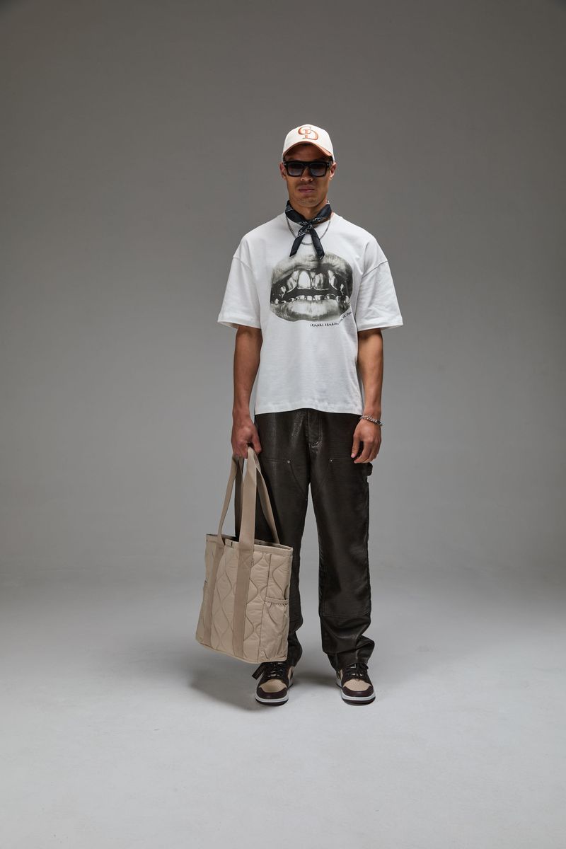 GOLD TEETH TEE CRIMINAL DAMAGE