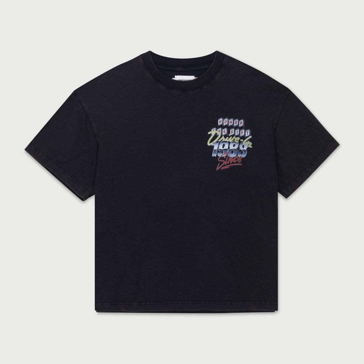 FEATURE PRESENTATION TEE HTG