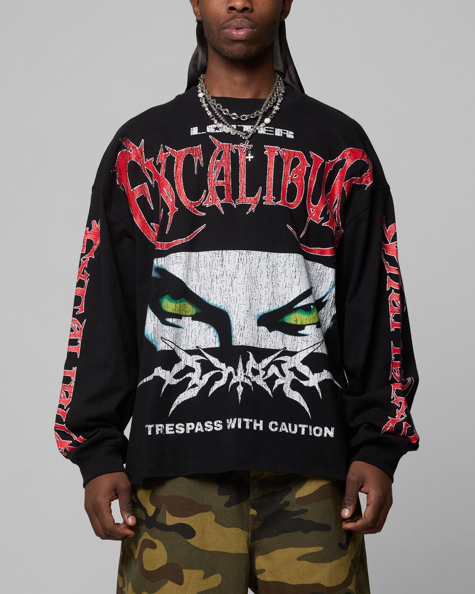 TRESPASS LONG SLEEVE TEE LOITER