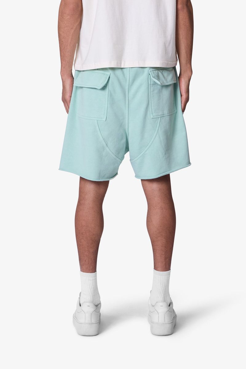 OVERSIZED SWEATSHORTS MNML