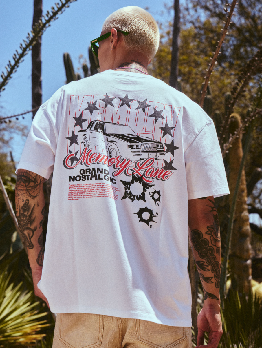 GRAND NOSTALGIC TEE MEMORY LANE