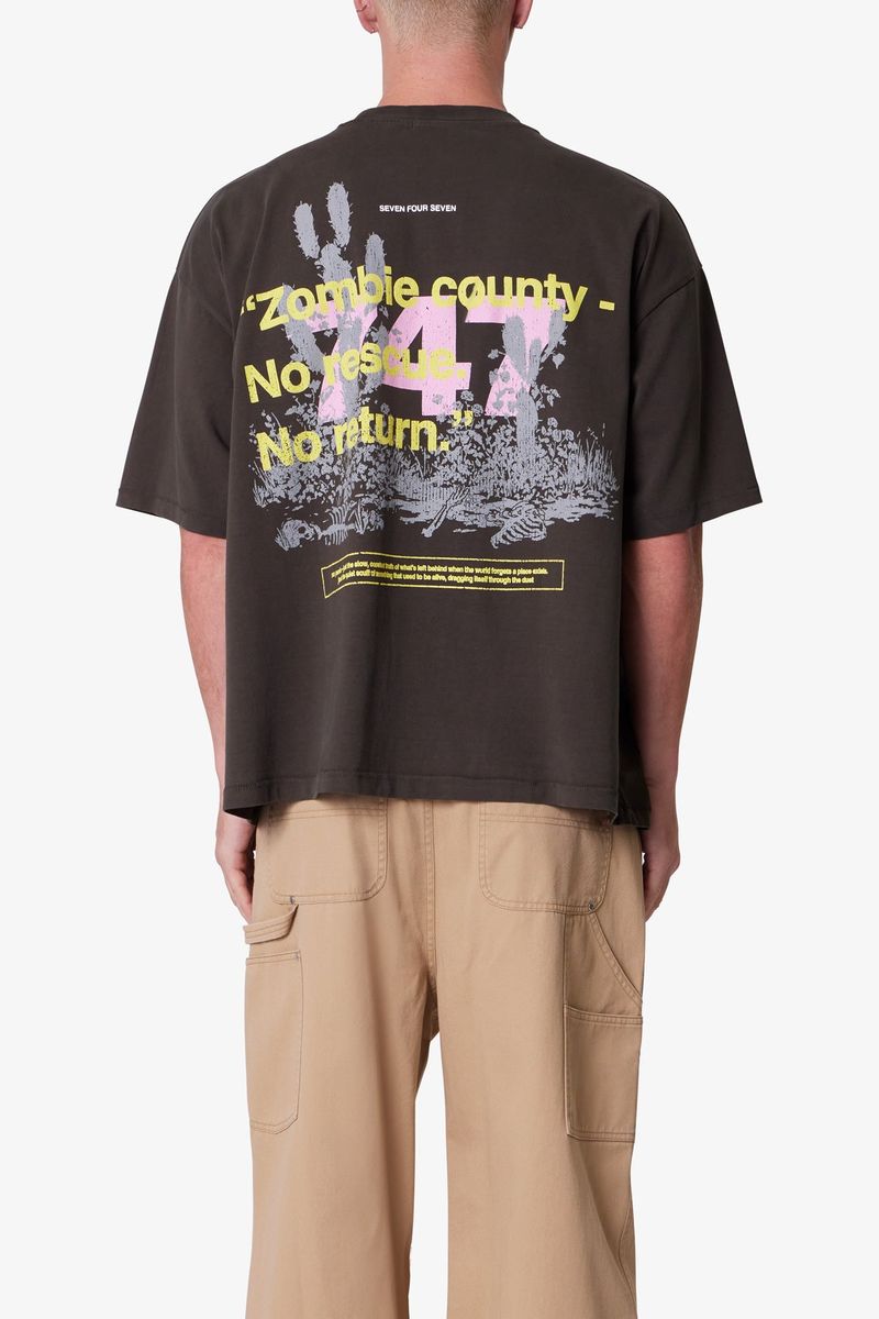 747 ZOMBIE COUNTRY TEE MNML