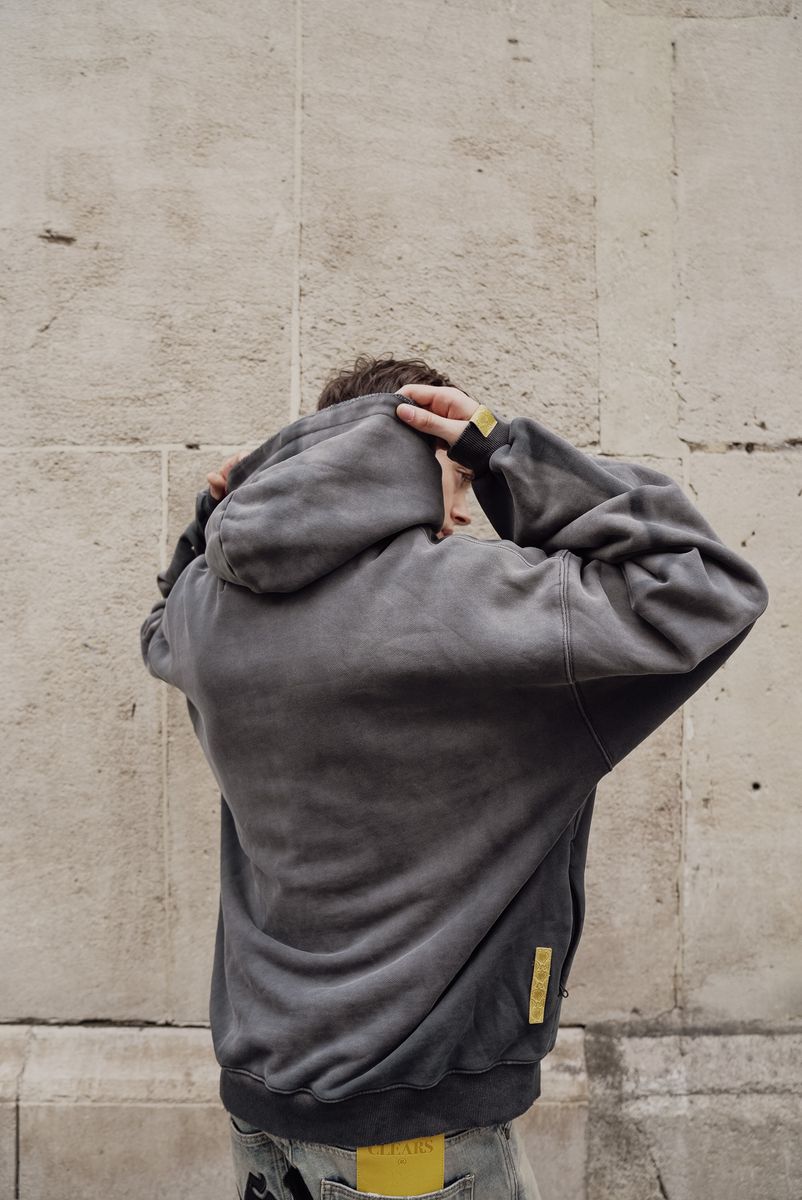 DRY COLLAR STUDDED HOODIE W.S.C