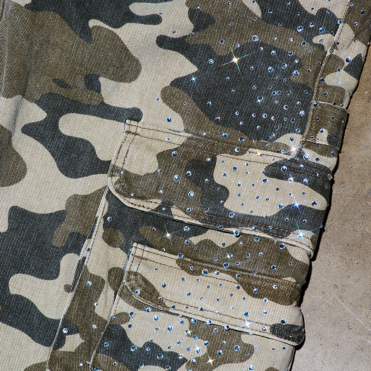 "CREATIVE" CAMO SHORT DUAA
