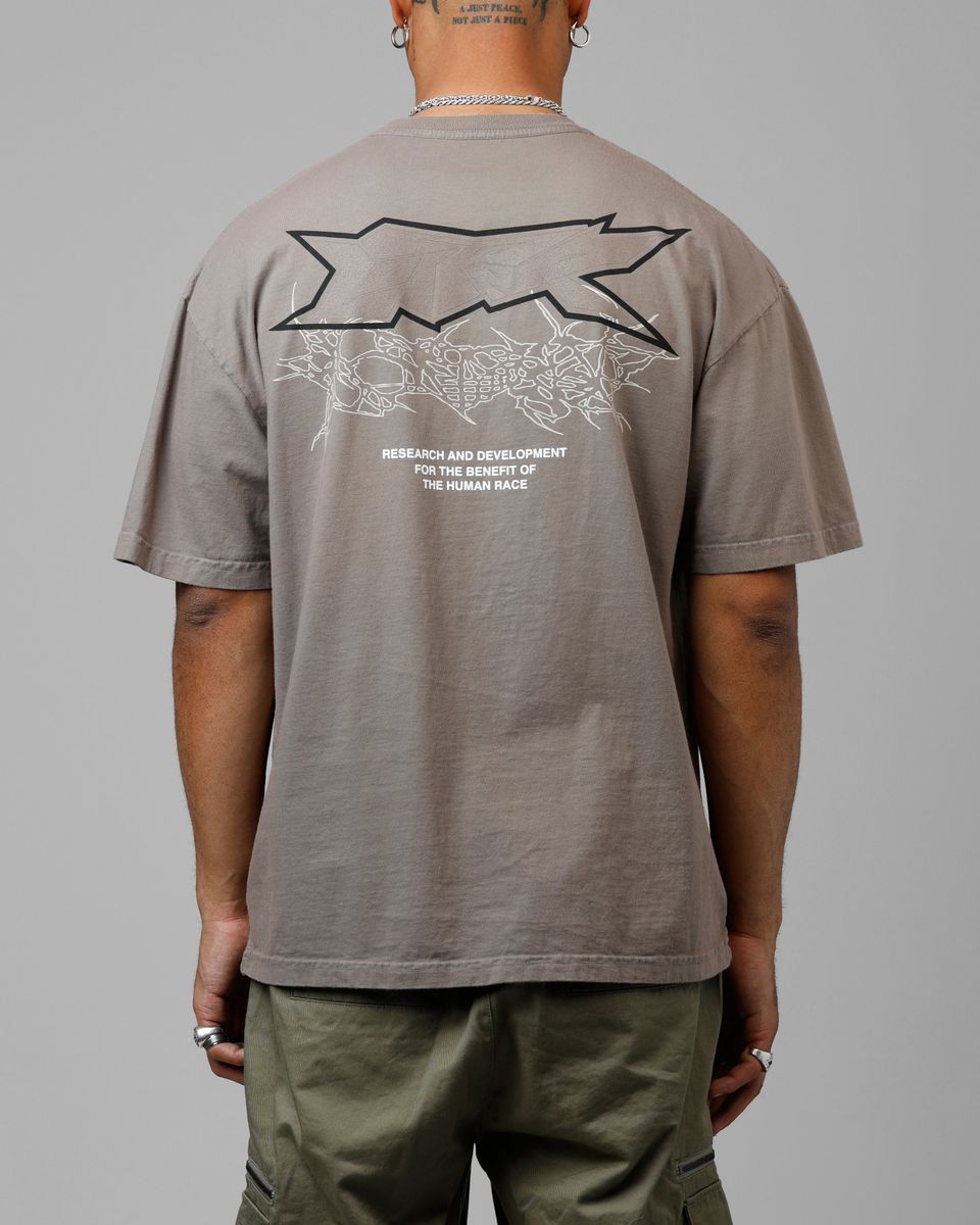 RUNAWAY TEE LOITER