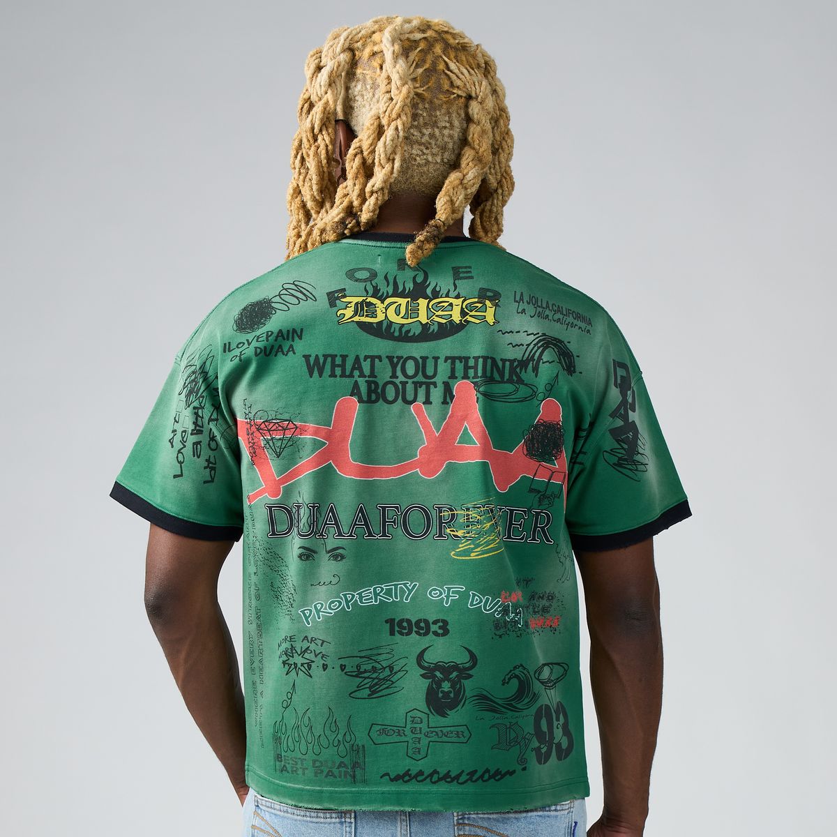 AMAZON TEE DUAA