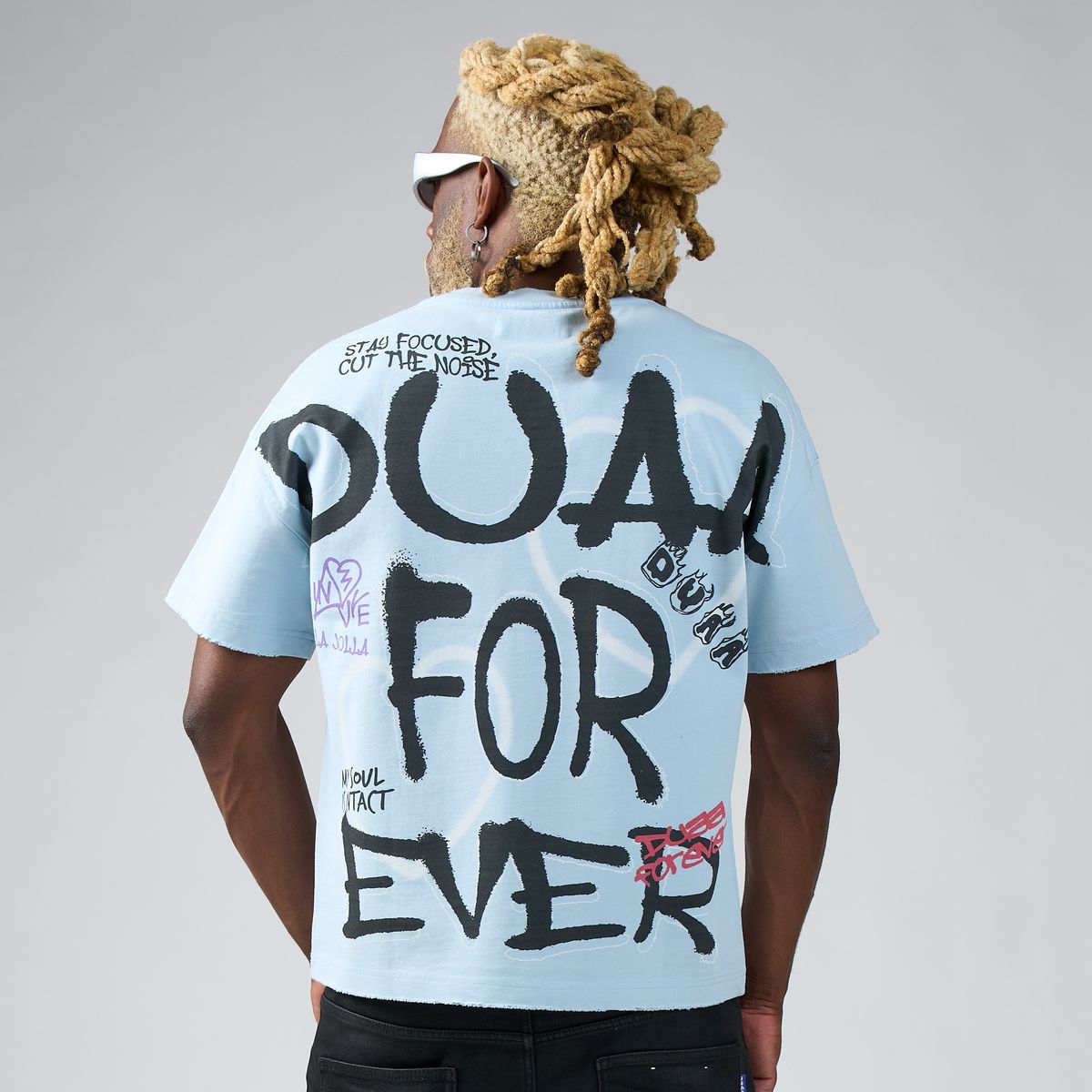 WE LOVE TEE DUAA