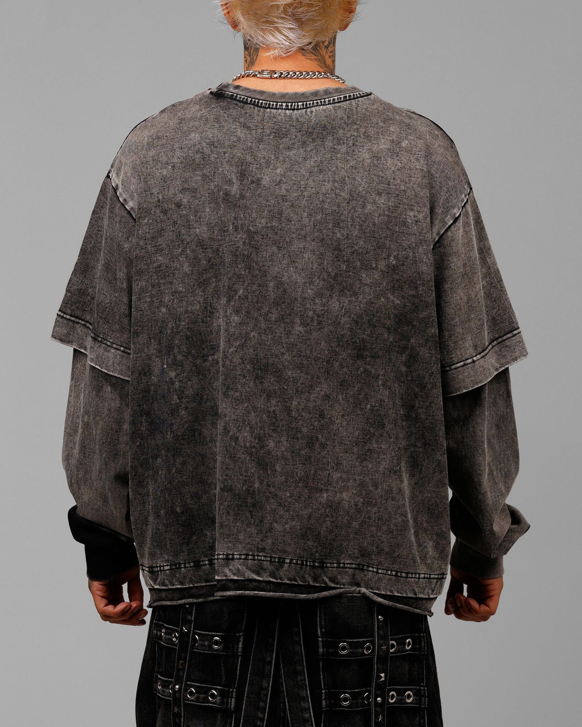 IMPACT LONG SLEEVE TEE LOITER