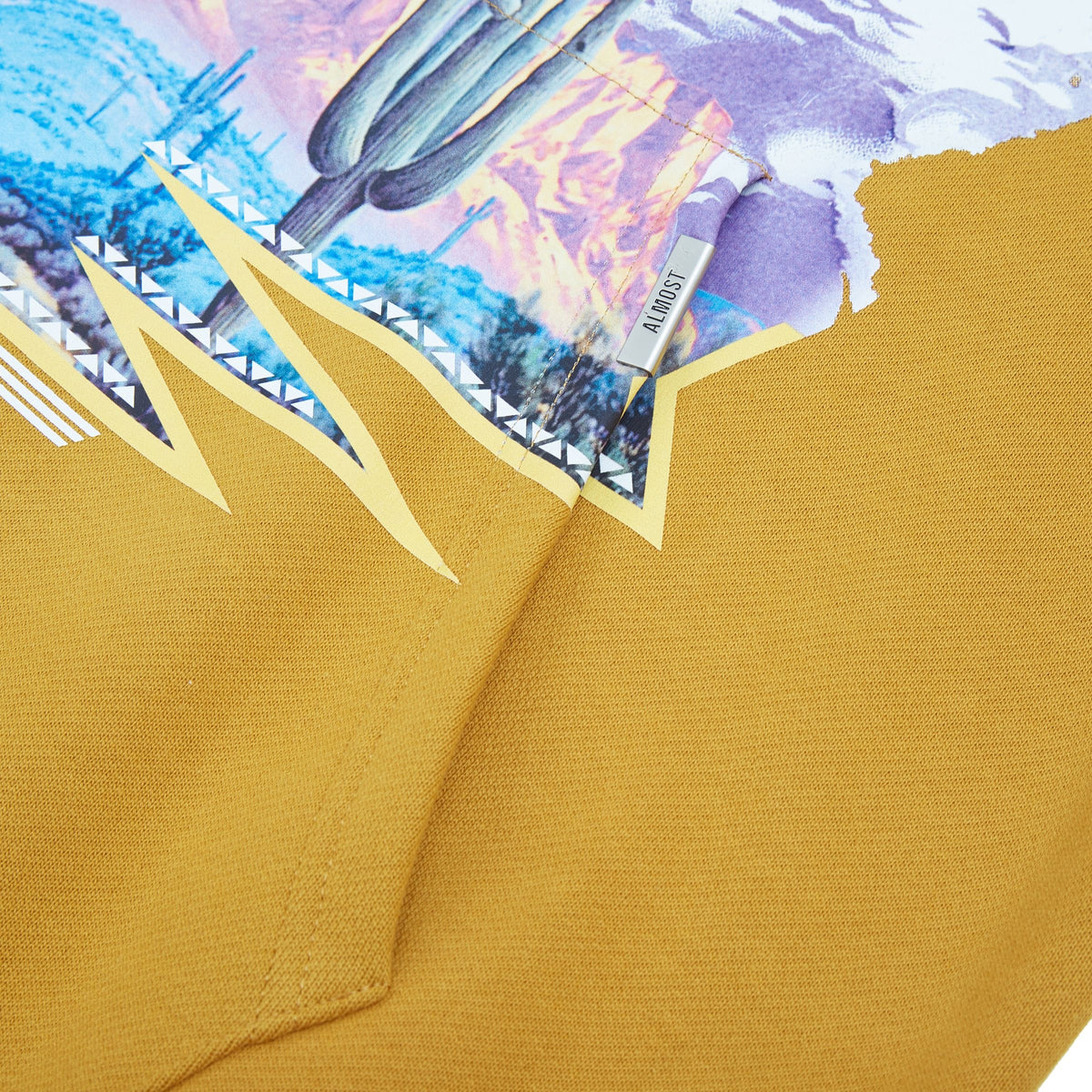HORIZON HOODIE ALMOST SOMEDAY