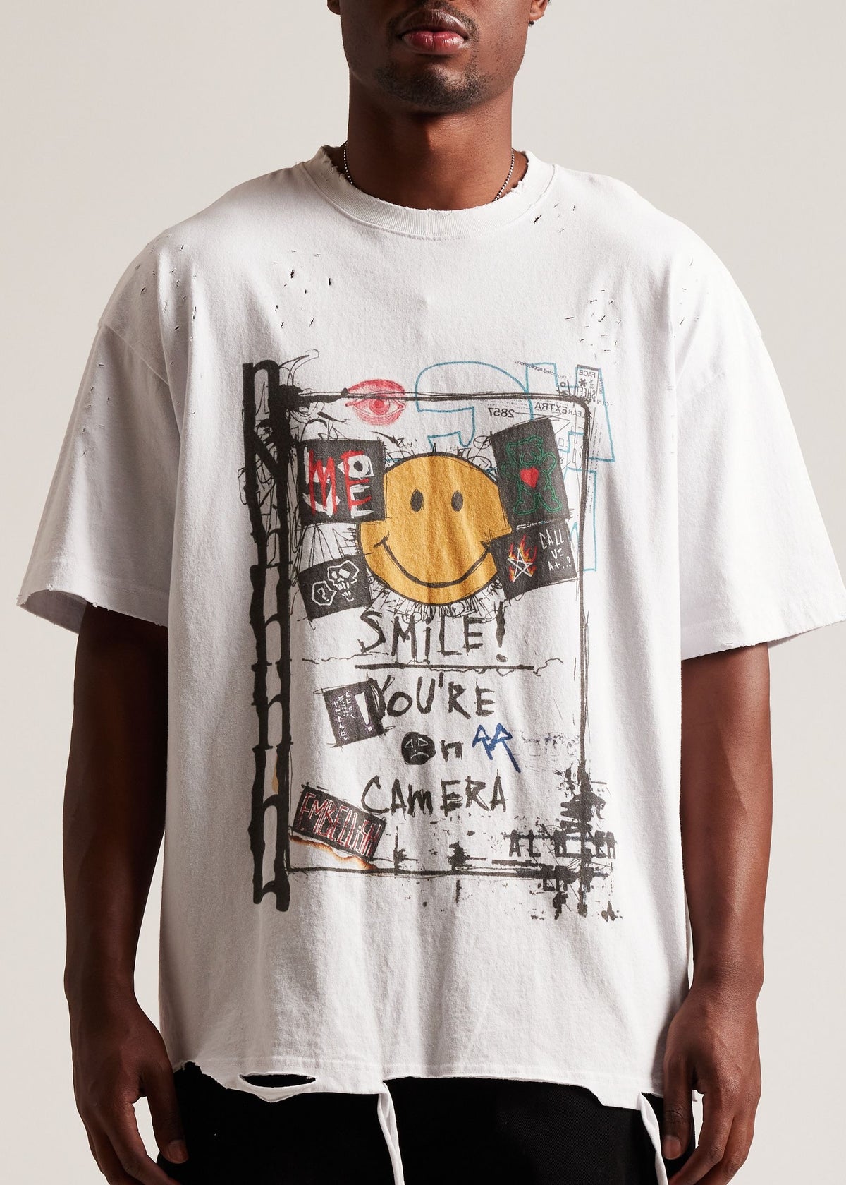 SMILE TEE EMBELLISH