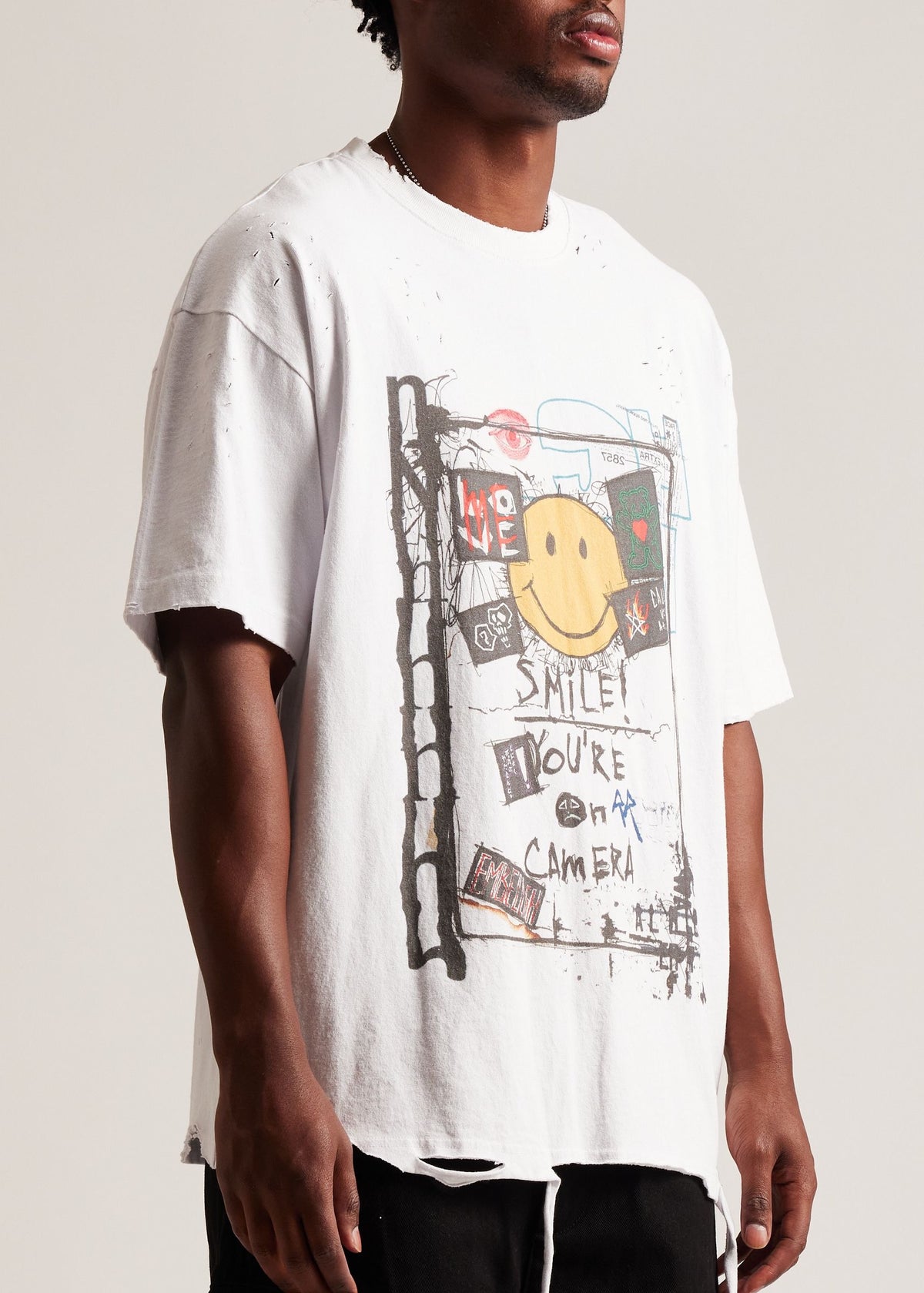SMILE TEE EMBELLISH