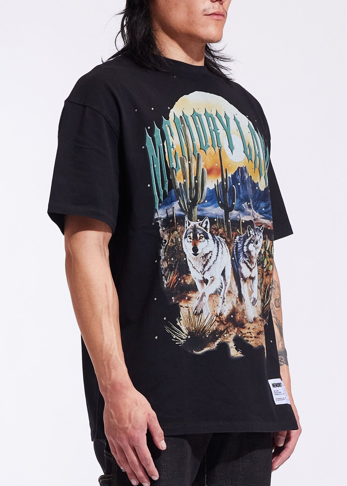 RUNNING WOLVES TEE MEMORY LANE