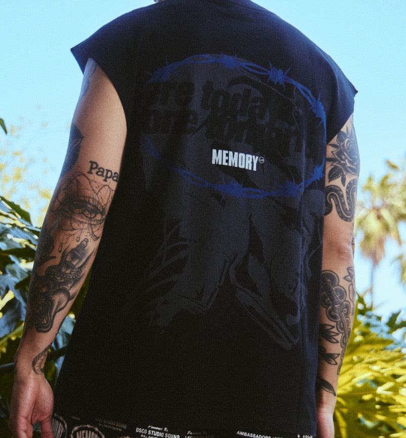T3 BLITZ SLEEVELESS TEE MEMORY LANE