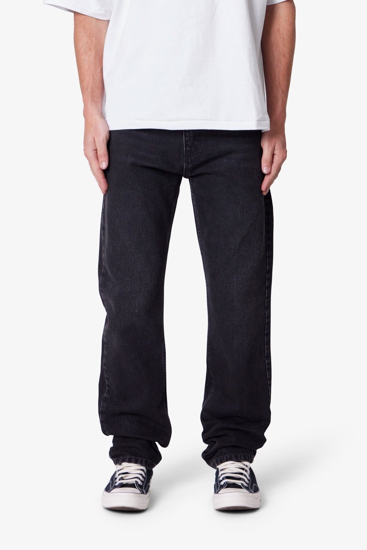 STRAIGHT DENIM MNML
