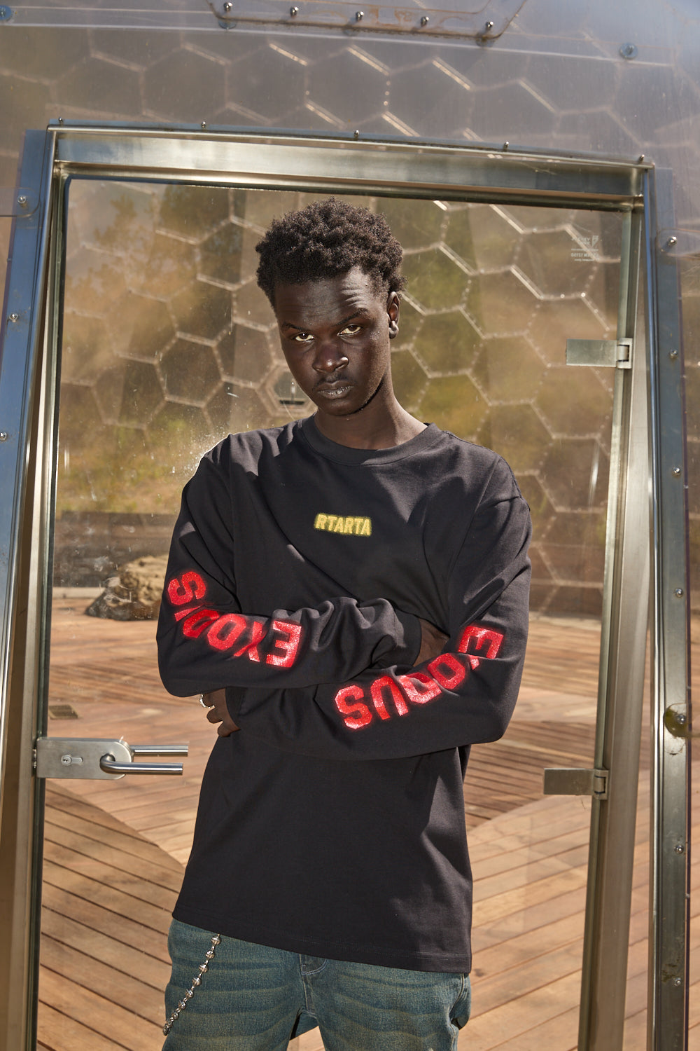 LAWRENCE L/S TEE BLACK EXODUS RTA